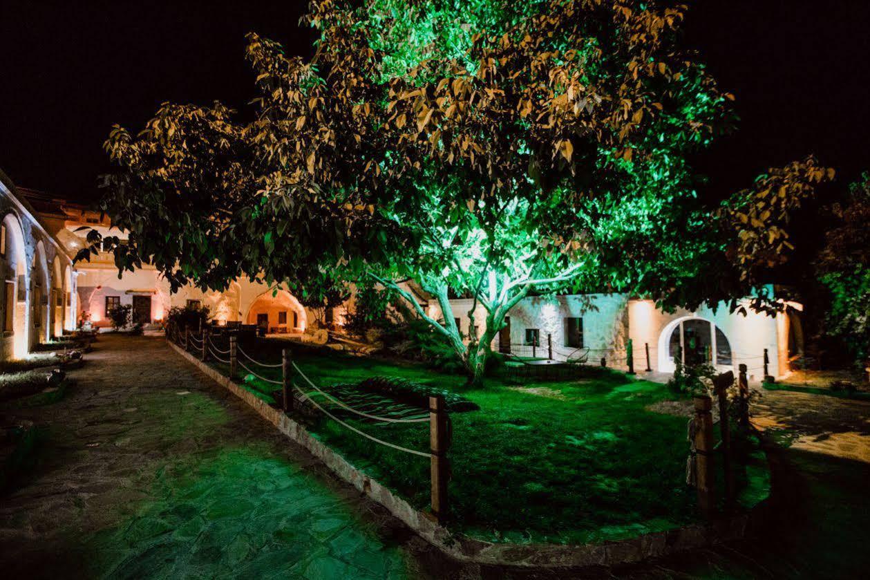 Ortahisar Cave Hotel Exterior foto
